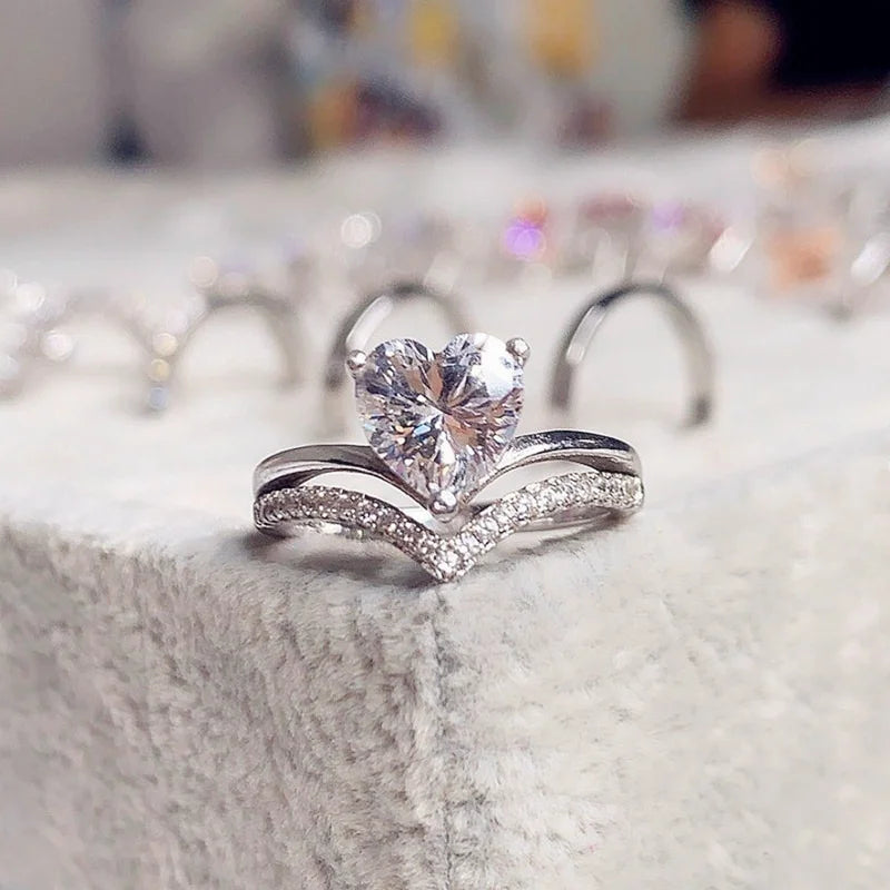 DL Silver Color White Zircon Stones Heart Ring (China Edition)