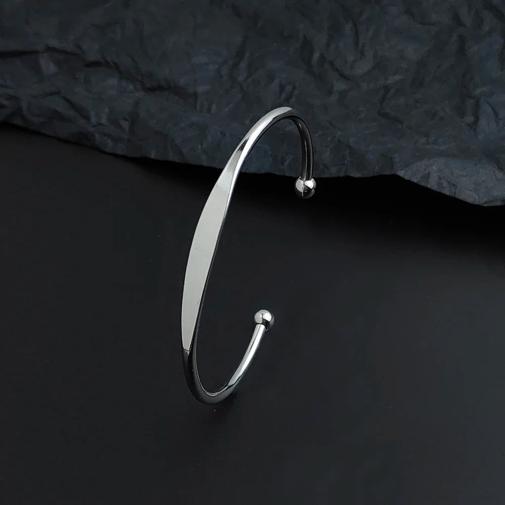 DL high quality gold plated spherical c-shape bracelet (China Edition)