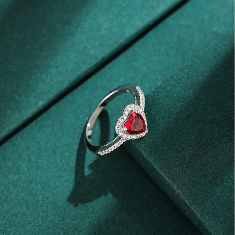 DL Simple Classic Silver Heart Ring White Red CZ Stone (Brazilian Edition)
