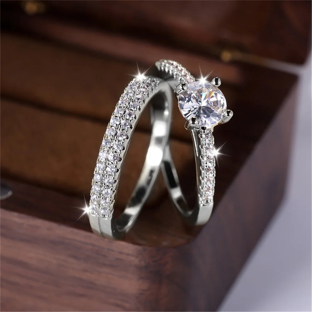 DL Luxury 2pcs Small Round White Zircon Stone Ring (Italian Edition)
