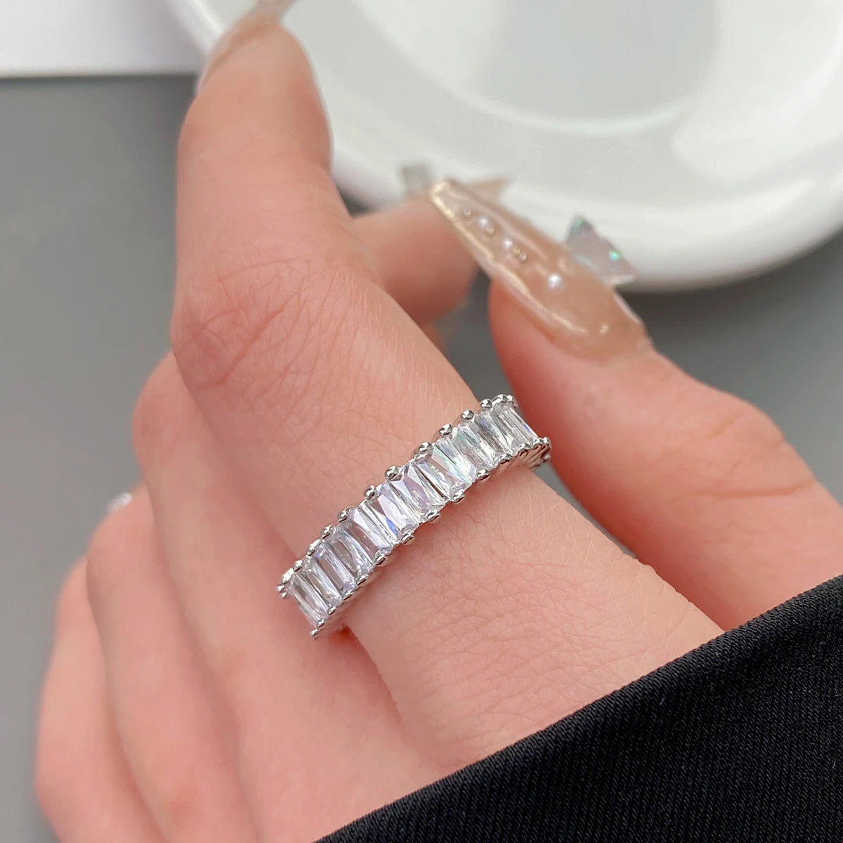DL Gorgeous Silver Color Opening Rings Paved Full Fashion Square Shape Zircon (Canadian Edition)