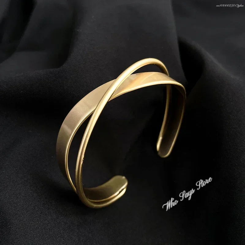 DL Stainless Steel Adjustable New Design Gold Plated Bracelet (USA Edition)