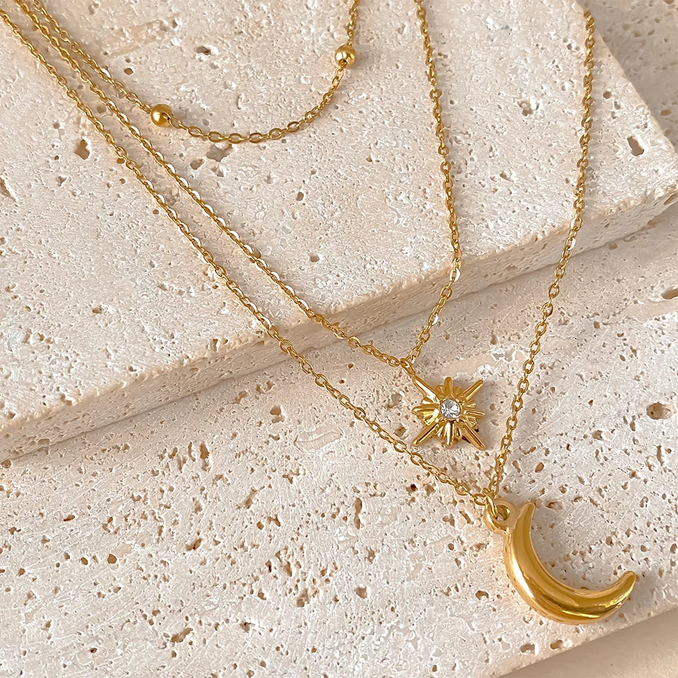 DL Stainless Steel Star Moon Pendant Necklace (France Edition)