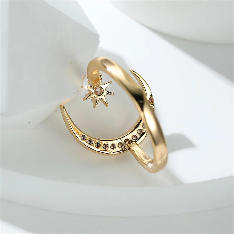DL Minimalist Female Stacking Boho Star Moon Ring (Usa Edition)
