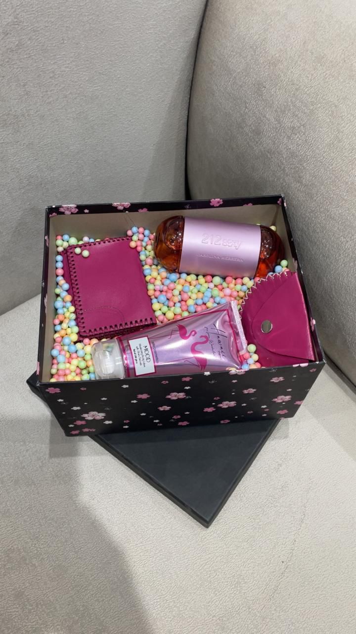 DL Luxury Gift Box