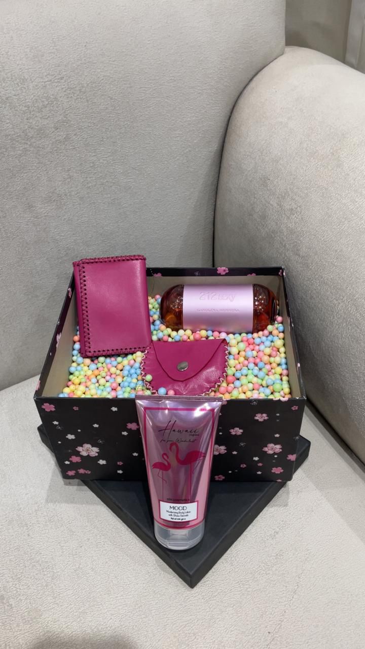 DL Luxury Gift Box