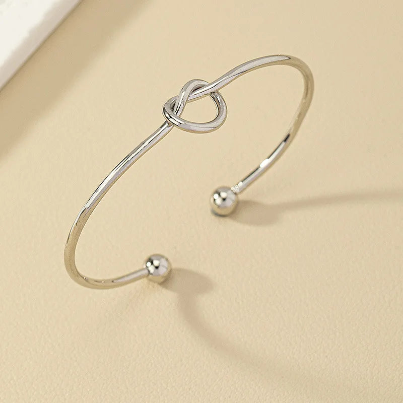 DL Twist Round Circle Bracelet (China Edition)
