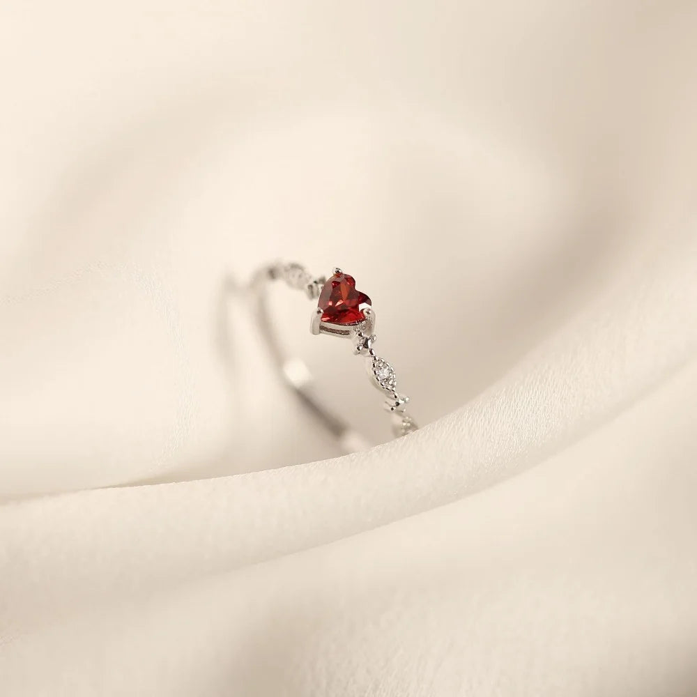 DL Luxury Red Heart Crystal Opening Ring (Canadian Edition)