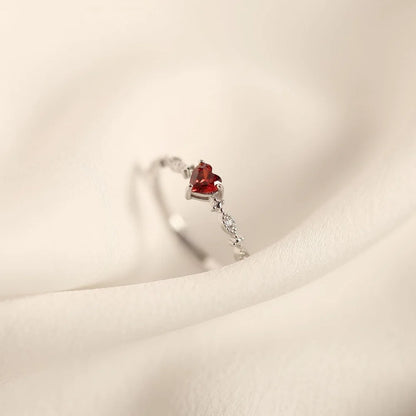DL Luxury Red Heart Crystal Opening Ring (Canadian Edition)