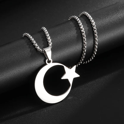 DL Moon Pendant Necklace (Korean Edition)