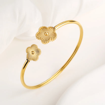 DL Stainless Steel Gold-Plated Five Leaf Flower Open Bangle Bracelet (Canadian Edition)
