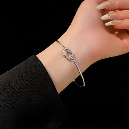 DL Twist Round Circle Bracelet (China Edition)