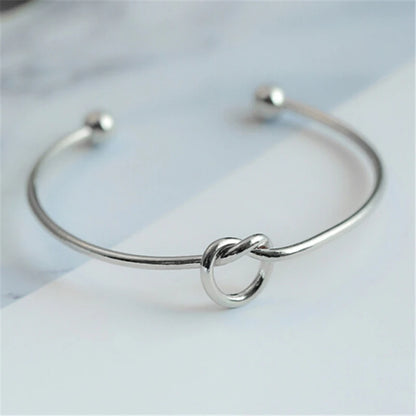 DL Twist Round Circle Bracelet (China Edition)