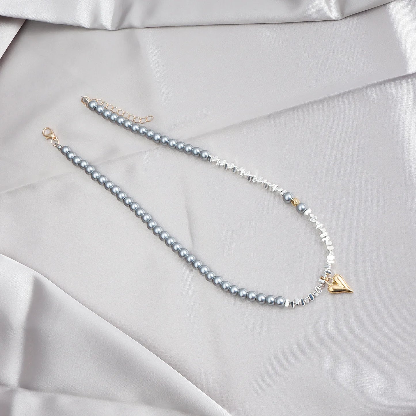 DL Crystal Class Gravel Clavicle Chain Cool Y2K Necklace (Canadian Edition)