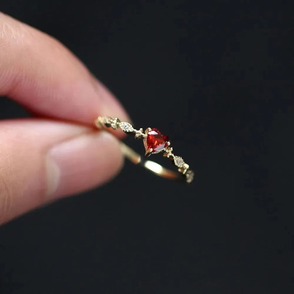 DL Luxury Red Heart Crystal Opening Ring (Canadian Edition)