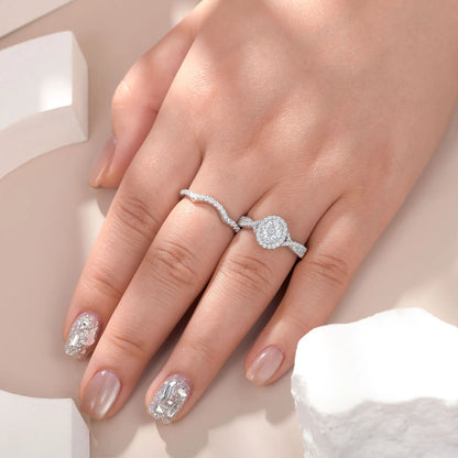 DL 925 Sterling Silver Oval Halo Cubic Zircon Bridal Ring (Korean Edition)