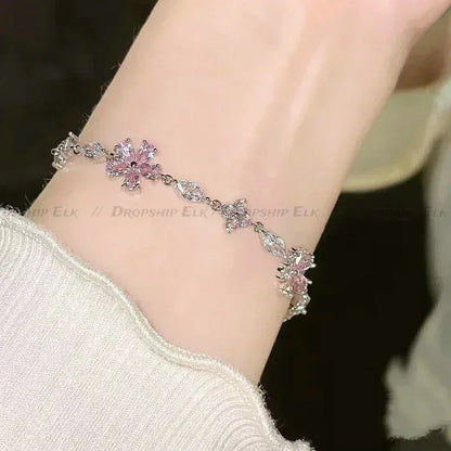 DL Sweet Crystal Flowers Bracelet (Korean Edition)