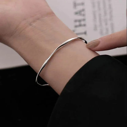 DL Classic Retro Twisted Bracelet  (USA Edition)