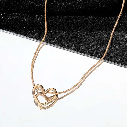 DL  Simple Hollow Love Heart Pendant Necklace (Canadian Edition)