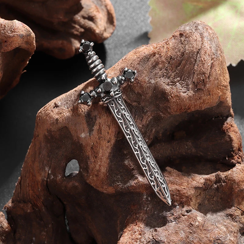 DL Gem Sword Pendant Retro Gothic Necklace (Korean Edition)